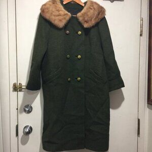 VINTAGE DOUBLE BREAST WOOL MINK COATS SIZE M